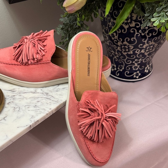 Johnston & Murphy Shoes - Johnston & Murphy Pink Tassel Loafers 9M NWT